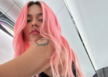 Quem é Karol G, colombiana que vem ao Brasil e já tretou com Anitta?