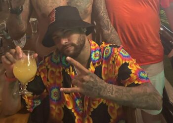 Livramento, farra e clima tenso em casa: Neymar vira saco de pancadas