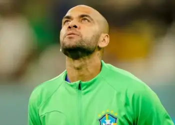 Após quarto pedido de liberdade provisória negado, Daniel Alves vive sequência de derrotas na Justiça