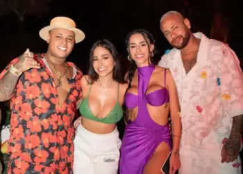 Neymar e Bruna Biancardi reaparecem juntos em festa e geram frenesi nas redes sociais